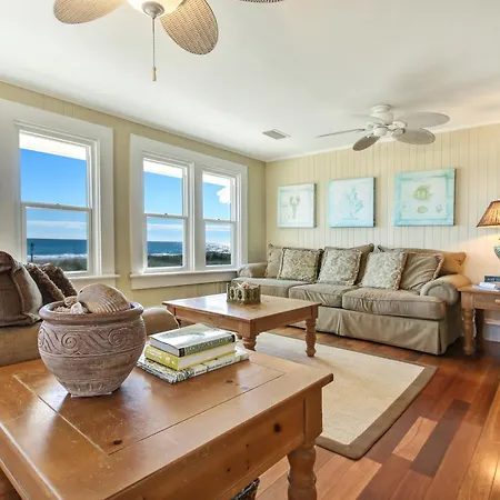 Cozy Cottage And Dog Friendly, Perfect For A Relaxing, Calm Time Away For Everyday Life.